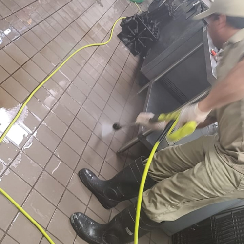 compañia de servicio de limpieza profunda en miami beach