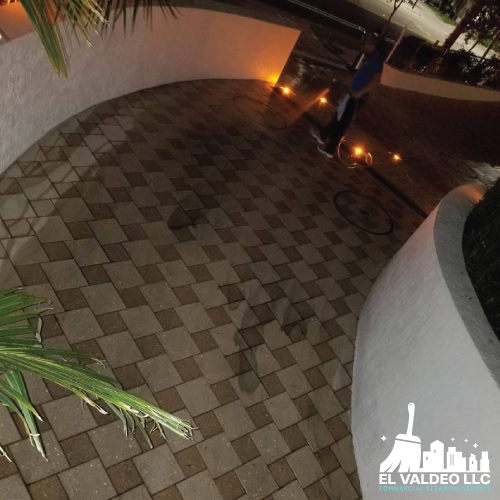 limpieza-de-pisos-en-miami-beach-cerca-de-mi