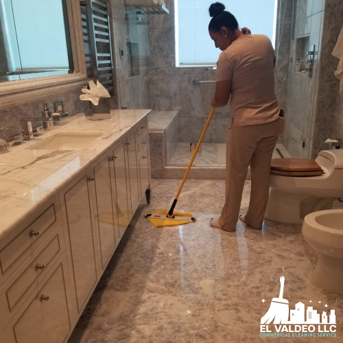 compañia de servicio de limpieza profunda en miami beach