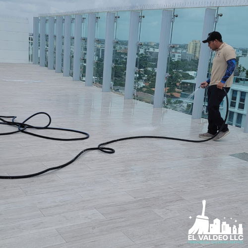 compañía de servicio de limpieza profunda en miami beach